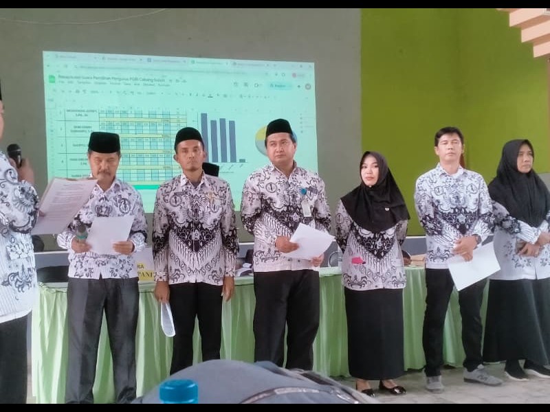 Bu Ivon Terpilih Menjadi Wakil Sekretaris PGRI Cabang Suboh Masa Jabatan 2025–2030